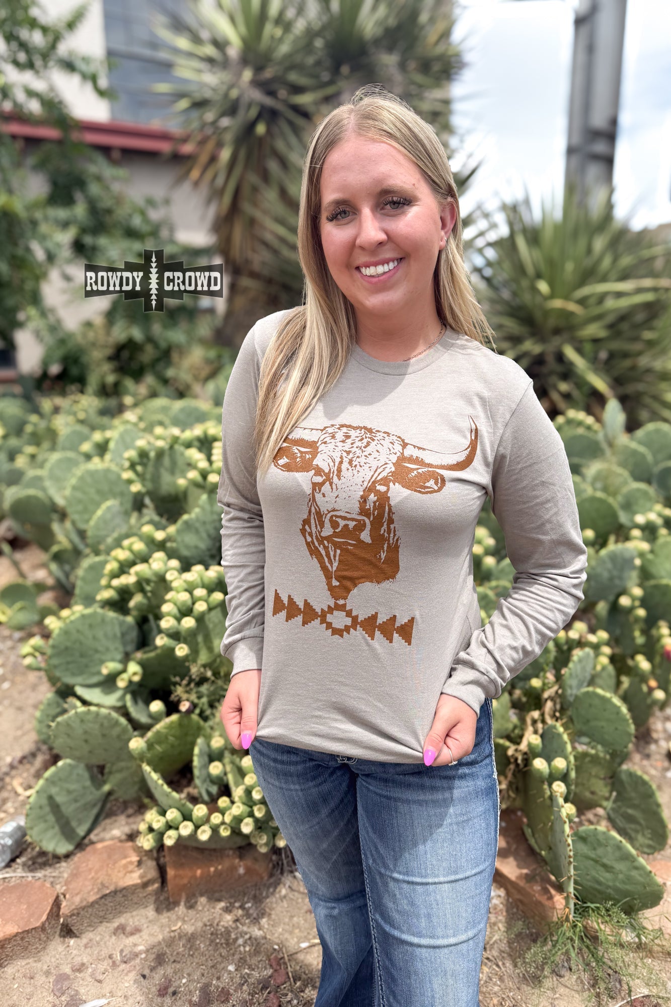 Bandero Bull Long Sleeve - The Caffeine Cowboy