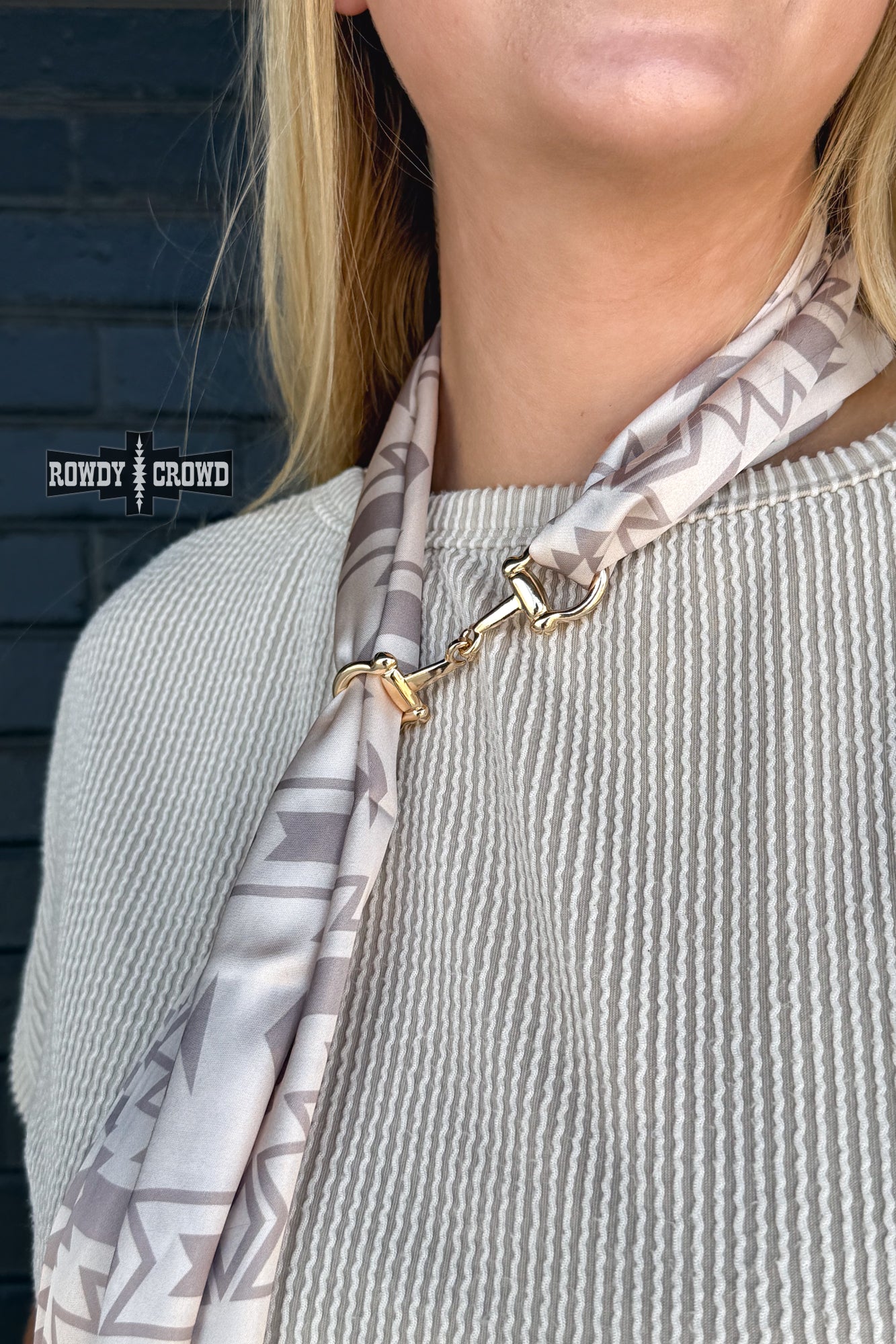 Snazzy Snaffle Scarf Slide - The Caffeine Cowboy