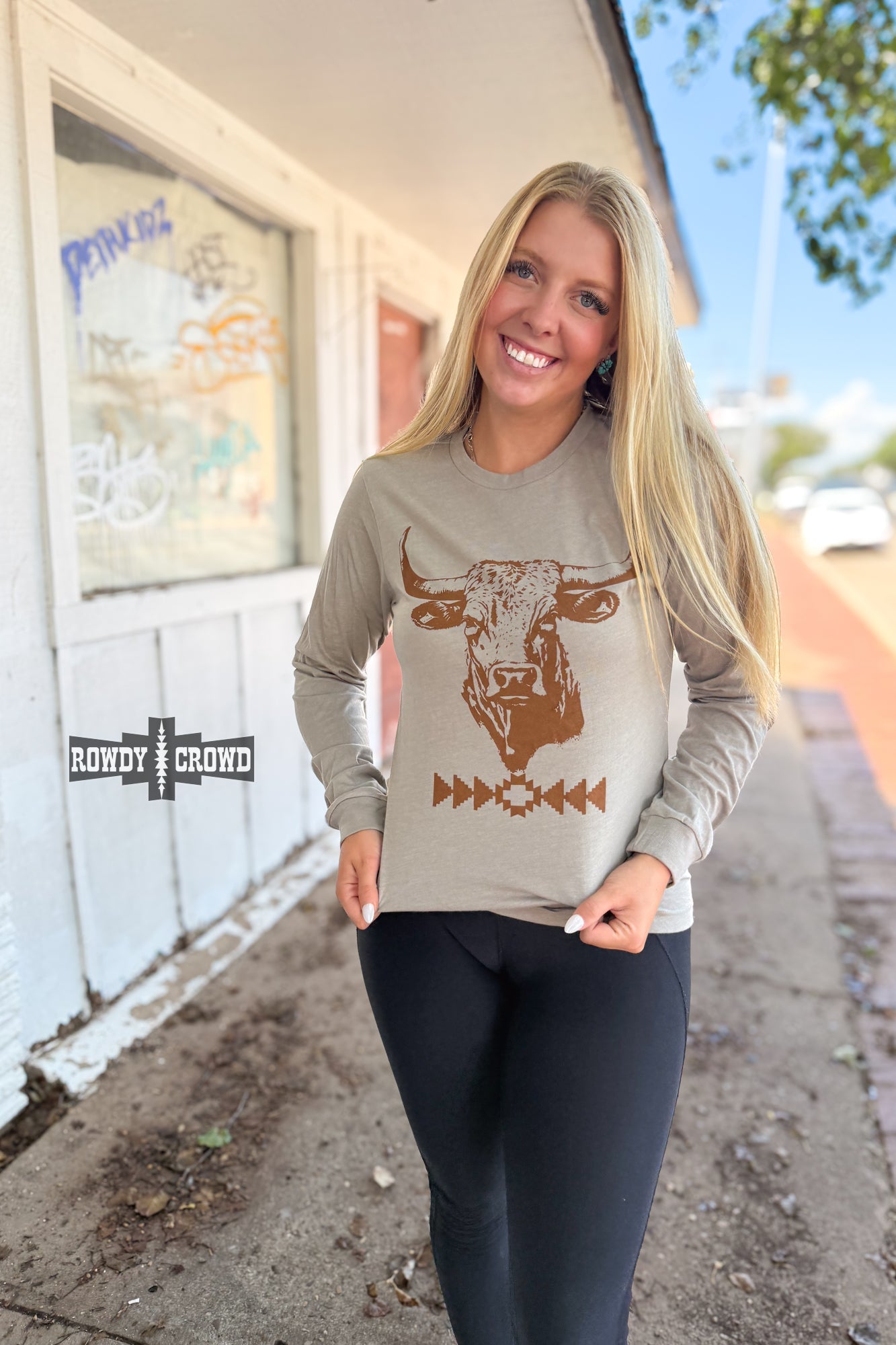 Bandero Bull Long Sleeve - The Caffeine Cowboy