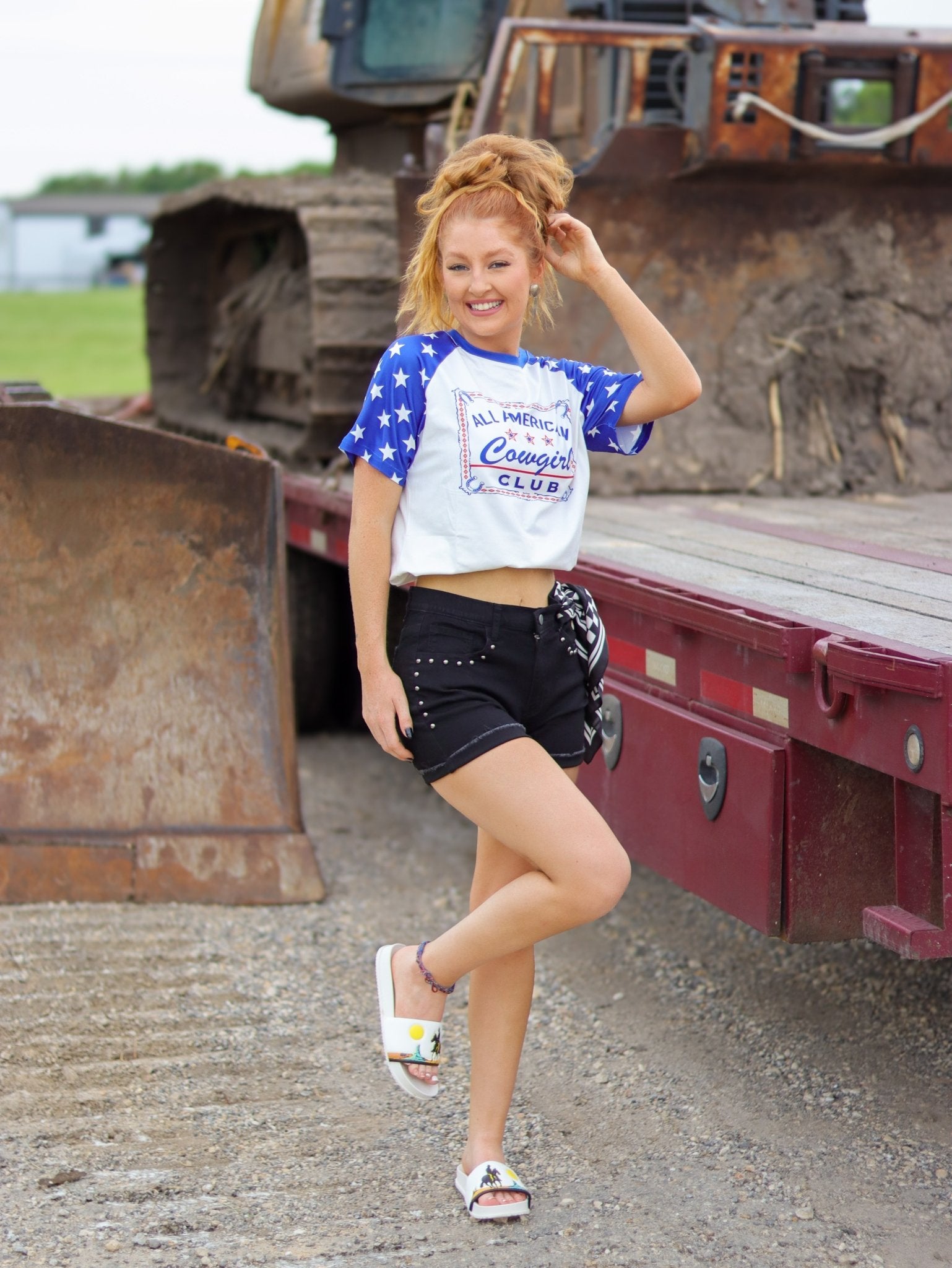 BLACK - Shenandoah Stud Shorts - The Caffeine Cowboy