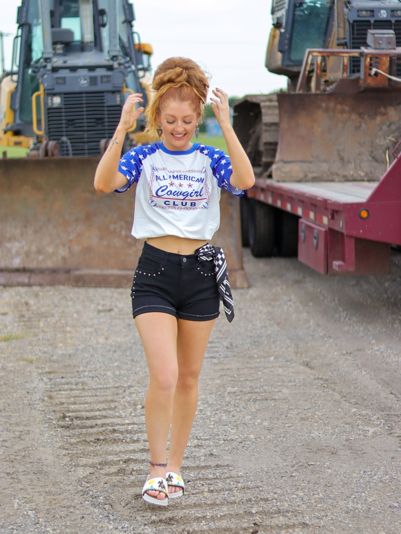 BLACK - Shenandoah Stud Shorts - The Caffeine Cowboy